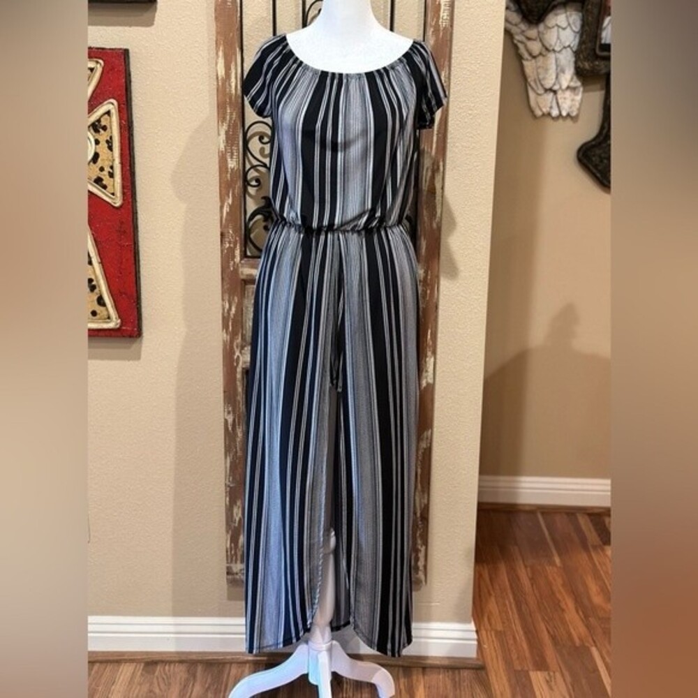 No Comment black & White shorts Romper